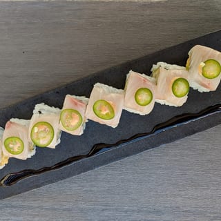 Hiramasa Shrimp Battle